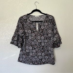 NWT Paisley Flowy Blouse